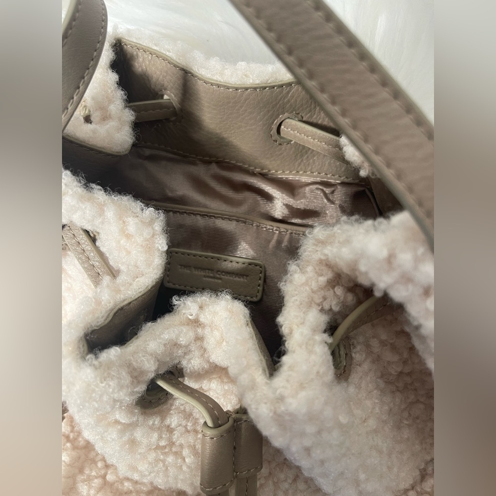 The White Company Sherpa Borg Crossbody Bucket Bag - Picture 9 of 13